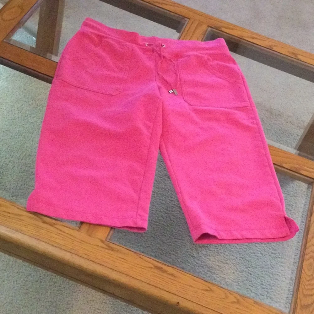 Danskin Now shorts - Picture 5 of 6